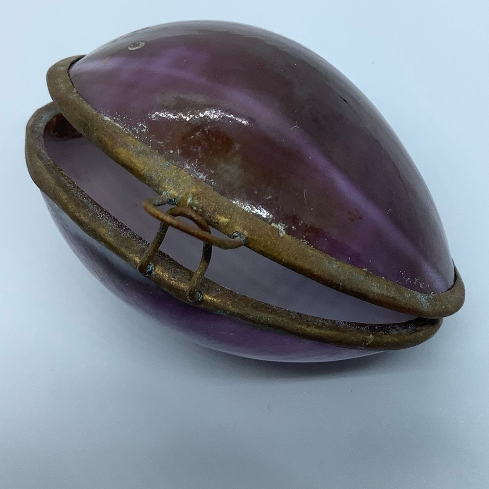 Rare Vintage Shell Egg Thimble Holder